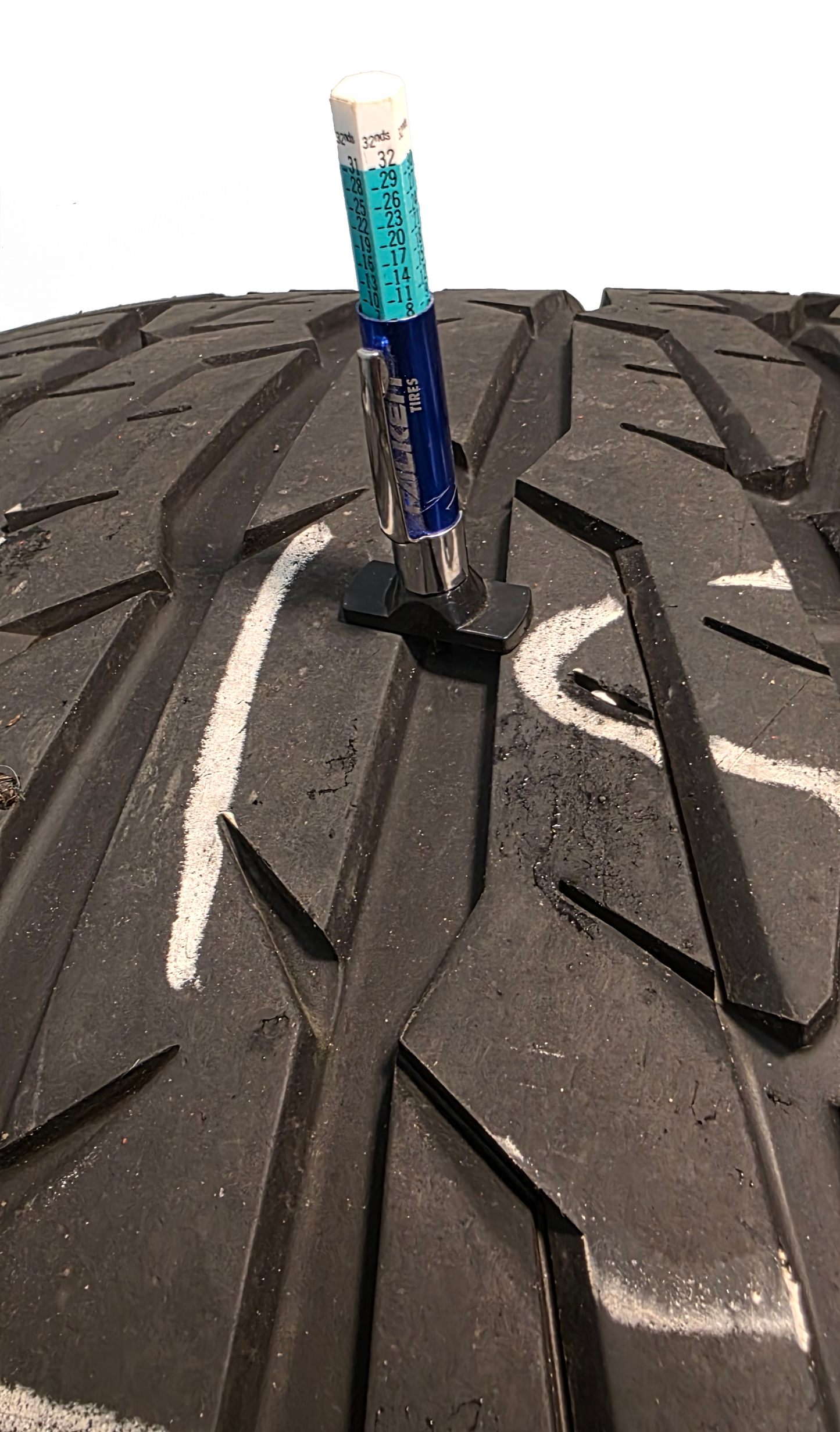 Toyo 315-35-17 8/32" tread